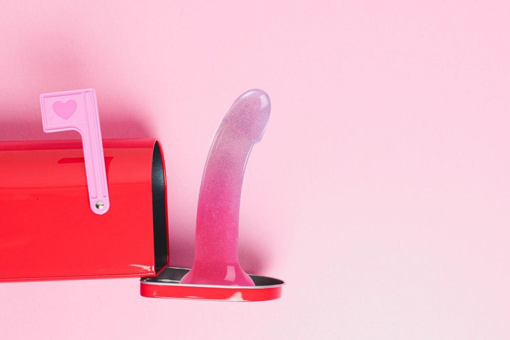 Дилдо з рожевим градієнтом та блискітками Love To Love DILDOLLS - SUNRISE, ультрам’який Sex Aura Київ - фото 6