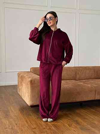 Женский повседневный костюм тройка: кофта, топ и брюки велюр Одесса