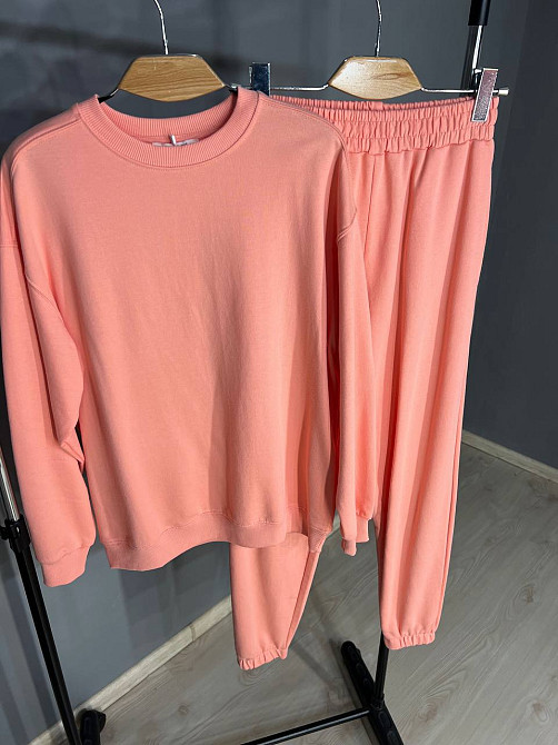 Костюм женский Pepper&mint FA24-01 базовый двунитка без утепления свитшот оверсайз и джогеры на резинке персиковый, персиковый, S Киев - изображение 10
