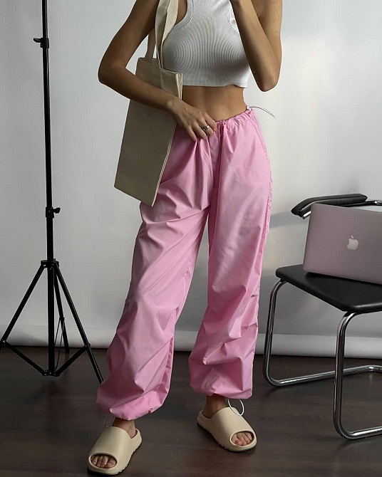Жіночі повсякденні штани карго-парашути плащівка Рожевий Одеса - фото 1