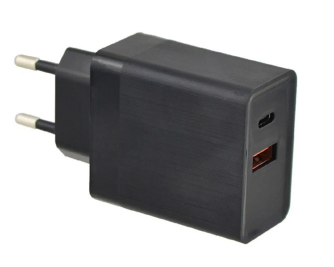 Зарядний пристрій 7614 240V - USB-A, USB Type-C 5V/3A чорний Київ - фото 1
