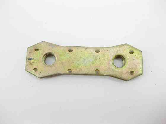 VAG  3B0809237B Кріпильна пластина петлі - вуха замка дверей VW Bora Jetta Golf Passat Одесса