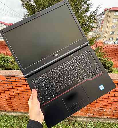 Ноутбук: Fujitsu LIFEBOOK E548, 14.0 / i3 -7130U Київ