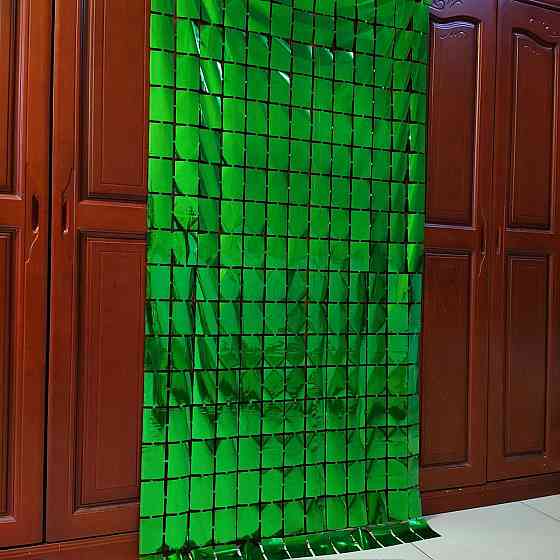 Дождик на фотозону кубиками 2 м на 1 м зеленый Киев
