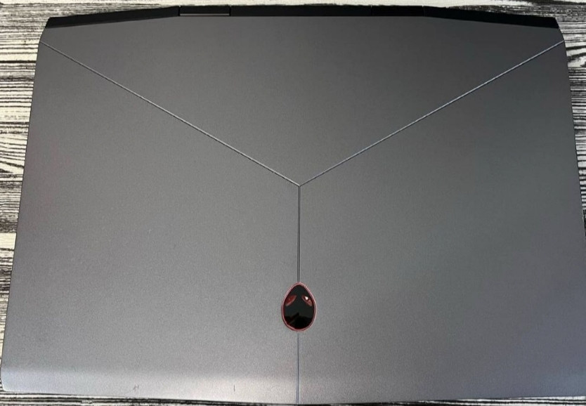 Ноутбук ігровий: DELL 15.6" / 4K/i7-8/ RTX 2070 / 16Gb./SSD512Gb. /1TB.Alienware M15. Київ - фото 3