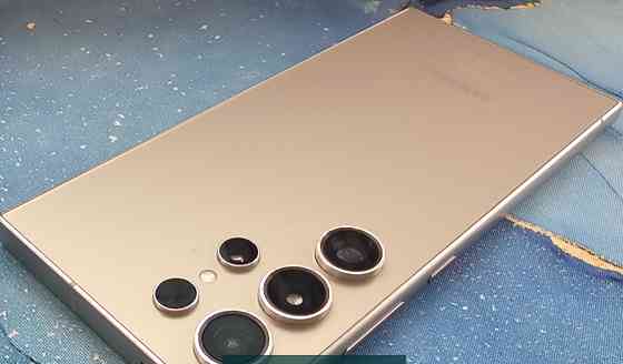 Смартфон Samsung Galaxy S24 Ultra 12/256 GB у гарному кольорі Titanium Gray Харків