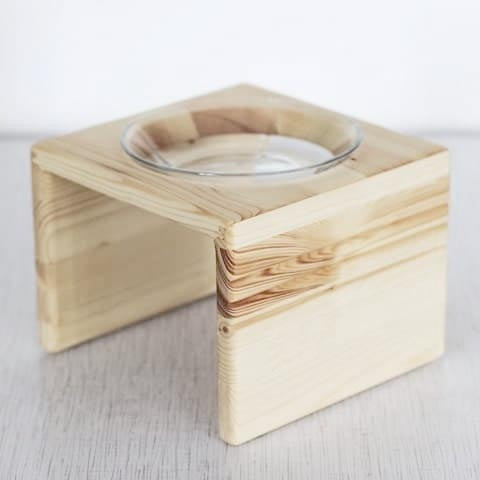 Подставка под миски для кошек 