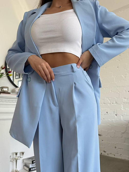 Женский классический брючный костюм двойка: пиджак и брюки креп-костюмка Голубой, 46/48 Одесса - изображение 7