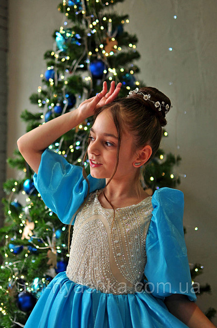 Длинное нарядное голубое платье из королевского атласа на 5-7 лет Кривой Рог - изображение 4