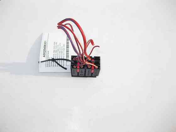 Mercedes-Benz  A0025458301 Блок запобіжників ML GLE W166 C292 GL GLS X166 SLK R170 E-Class W212 S212 Одесса