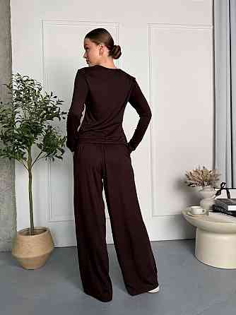 Женский базовый повседневный костюм из легкой вискозы Шоколад Одесса