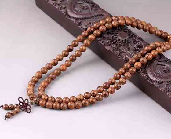 Буддійський браслет з натурального сандалового дерева, 108 намистин, 6 мм. Київ