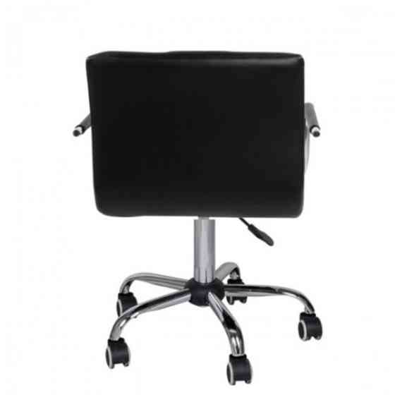 Стілець для майстра Артур Київ