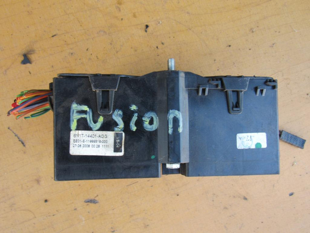 Блок запобіжників Ford Fusion 2006-2012 (6N1T-14401-AGG) Ковель - фото 3