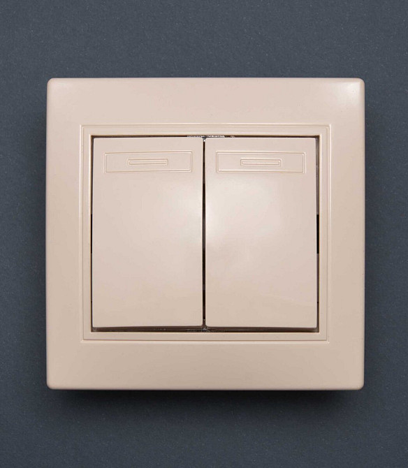 Вимикач 2-клавішний крем Valeso BK-2004 Коломыя - изображение 1