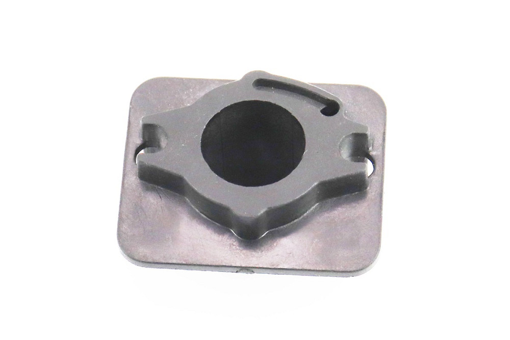 Патрубок карбюратора 3800 Киев - изображение 2