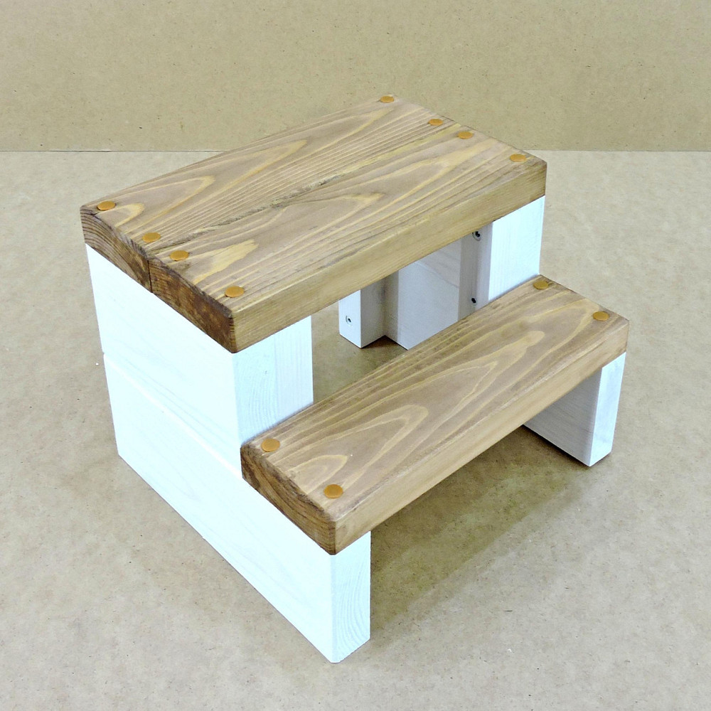 Скамейка-ступенька 