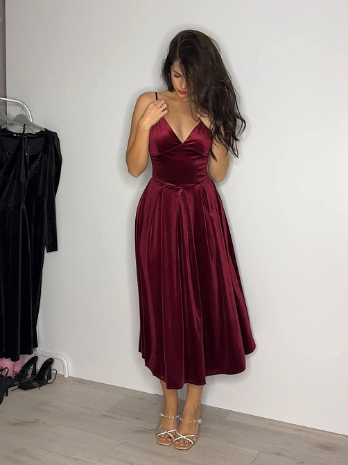 Жіноче вечірнє романтичне плаття з королівського щільного оксамиту Бордо, 44/46 Одеса - фото 9