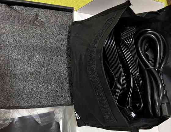 Блок Питания Chieftec Polaris 1050w gold. Киев