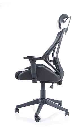 Крісло поворотне Q-406 чорне Дніпро