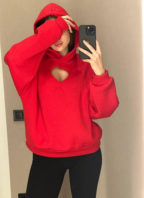 Женская с вырезом повседневная худые тринит на флисе Красный Одесса - изображение 1