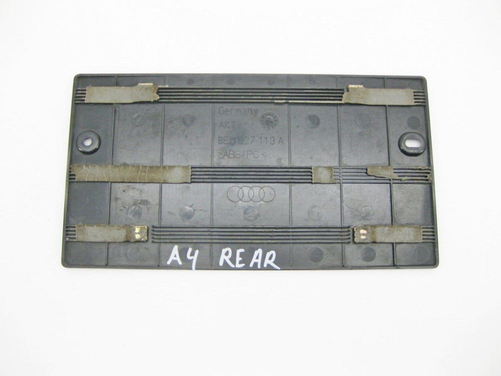 Audi  8E0827113A Подіум - накладка заднього номерного знака Audi A4 S4 Одеса - фото 5