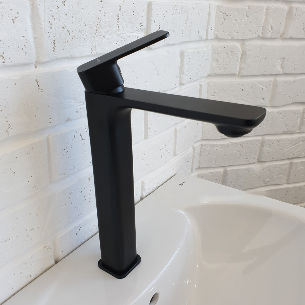 Змішувач для умивальника високий IMPRESE BILOVEC чорний матовий Київ - фото 8