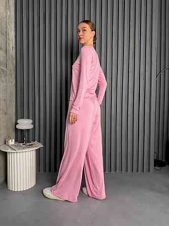 Женский базовый повседневный костюм из легкой вискозы Розовый Одесса
