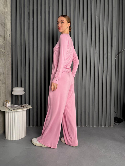 Женский базовый повседневный костюм из легкой вискозы Розовый Одесса - изображение 3
