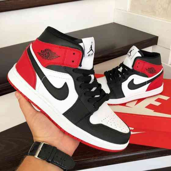 Кроссовки Nike AIR Jordan Белые Красные Мужские Черные Джорданы Высокие Найк (размеры: 41,42,43,44,45) Днепр