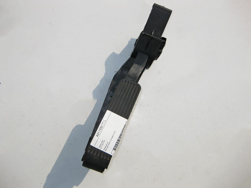 Mercedes-Benz  A2113001704 Педаль газу CLS C219 Одеса - фото 1