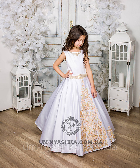 Шикарное длинное платье с золотым купоном на 6-8 лет Кривой Рог - изображение 2
