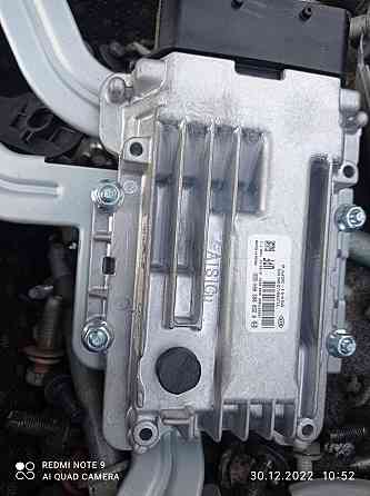 Електронний блок Hyundai Santa Fe 2012-2018 Київ