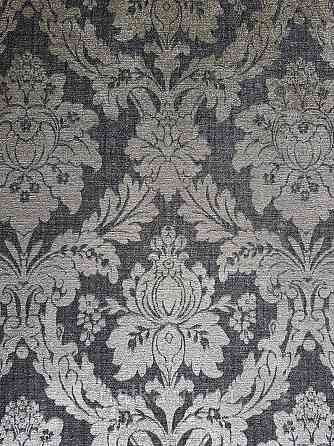 Шовілові на фрізеліні AS creation Perfect 1.06Х10 класика вензель дамаск золотом на чорному Київ