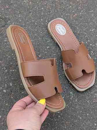 Mermaid Шльопанці жіночі з натуральної шкіри на плоскій підошві коричневі Mermaid 2401 р. 36-40 Коломыя