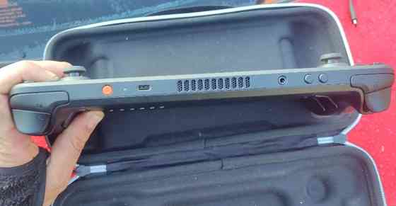 Приставка: Steam Deck Oleg 512Gb.Состояние 9/10 Киев