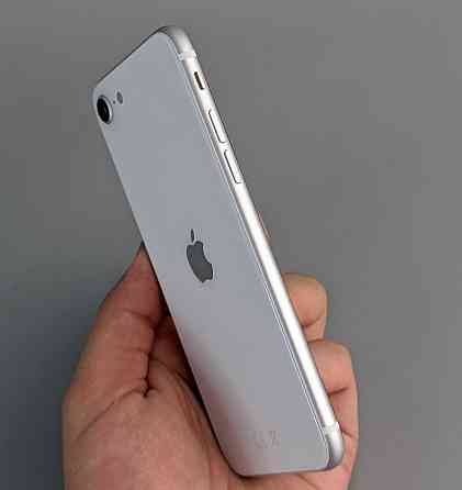Смартфон , Apple iPhone SE 2 /64Gb Silver Trade in Киев