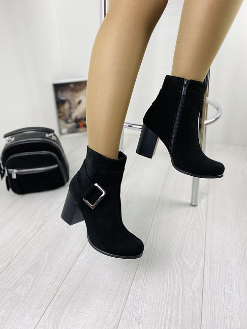 Жіночі черевики 04з-4 чорні замша натуральна висота підборів 8,5см висота черевика 11,5см 37р. Коломия - фото 6