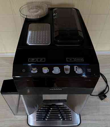 Сучасна кавомашина з підсвіткою Siemens EQ.500 integral Київ