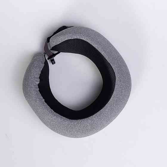 Подушка для шиї U-подібна з кейсом для зберігання світло-сіра HP-56-18 Коломия