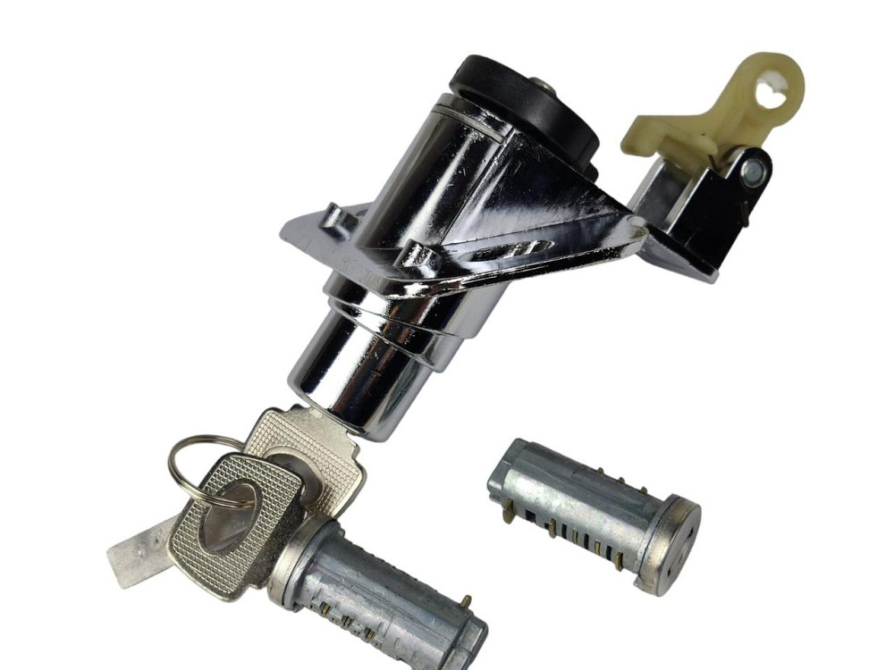 Замок 1118 із личинками дверей багажника. Мукачево - фото 2