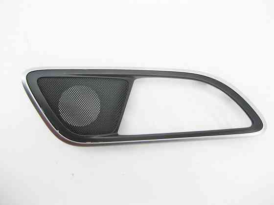 Mercedes-Benz  A2467300448 Декоративна накладка внутрішньої задньої правої ручки відкриття дверей з сіткою під ВЧ динамік CLA Shooting Brake X117 CLA  Одеса