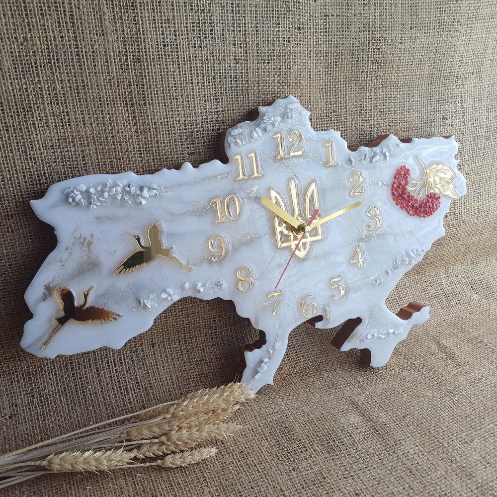 Годинник настінний 100*65 см з епоксидної смоли ручної роботи "Карта України" Дніпро - фото 1