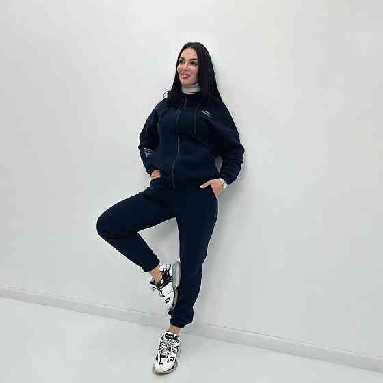 Женский спортивный костюм c нашивками Walker батал 54-56, Темно-синий Киев