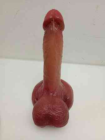 Фалоімітатор на присосці реалістичний Луцк