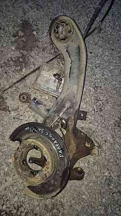 Задний продольный рычаг подвески в сборе со ступицей для автомобиля Hyundai Santa Fe Киев