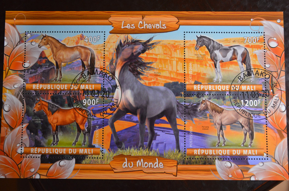 Мали. Марки. Фауна. Блок. 2020 год (В-2) Полтава - изображение 1