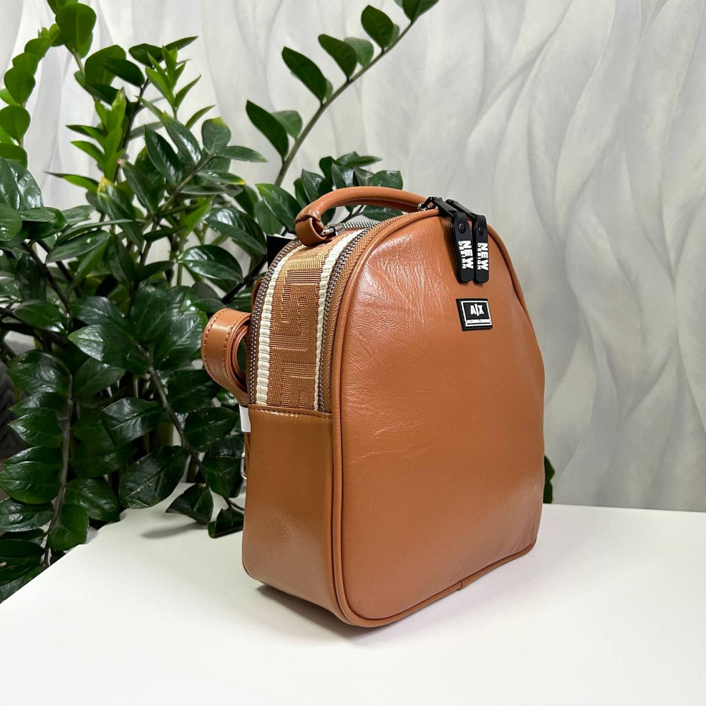 Брендовая женская сумка-рюкзак. Женская сумка рюкзак маленькая через плечо. Киев - изображение 1