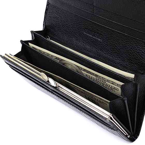 Жіночий гаманець із натуральної лакованої шкіри ST Leather 22679 Чорний Київ