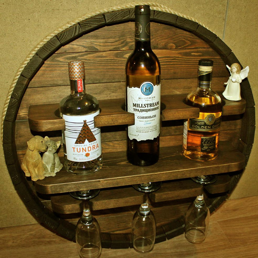 Настенная винная полка 